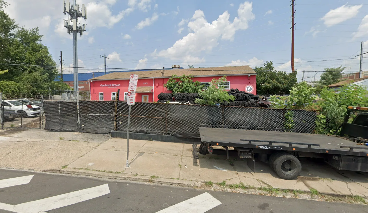 5623 Lancaster Ave
